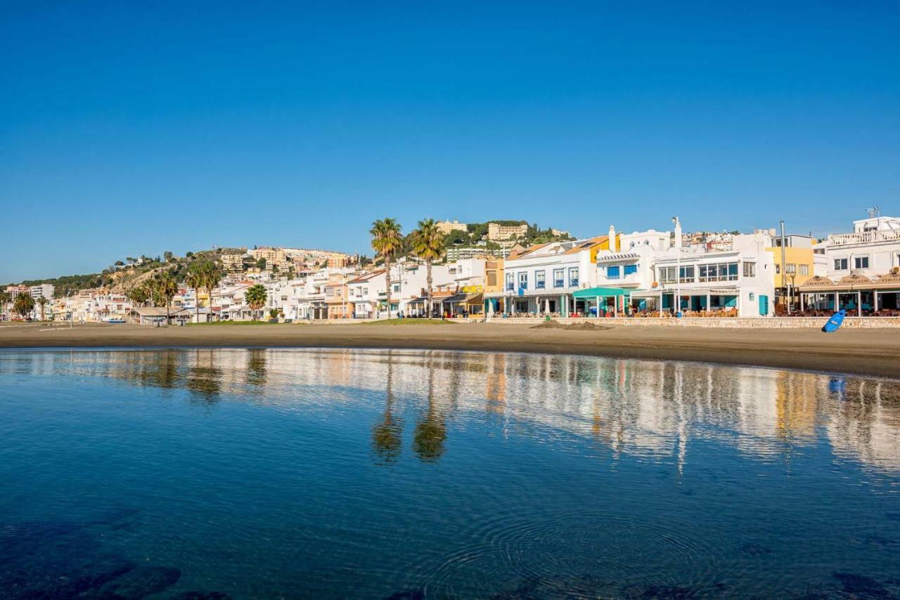 Holidays By The Sea Apartments Málaga Esterno foto