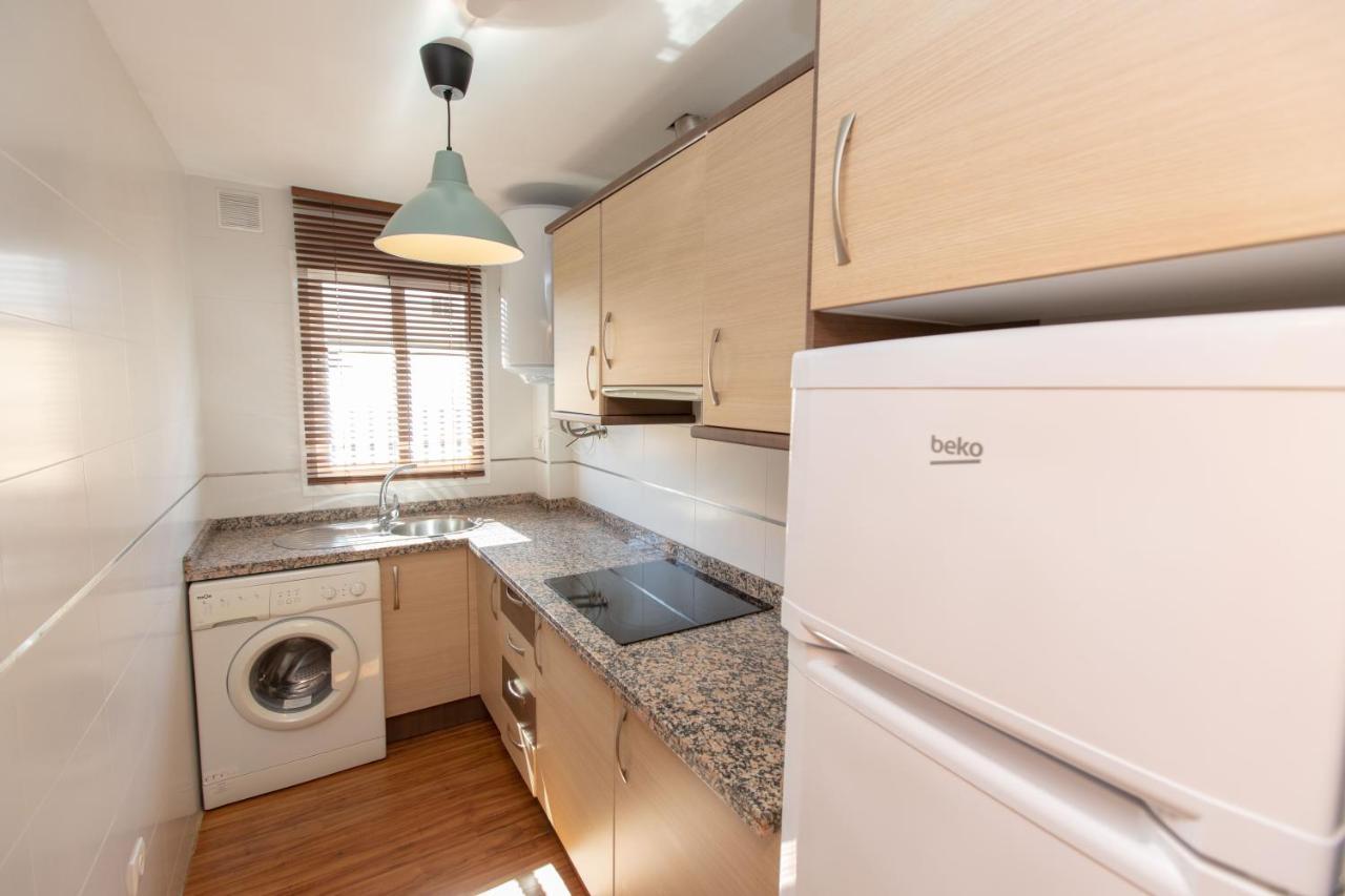 Holidays By The Sea Apartments Málaga Esterno foto