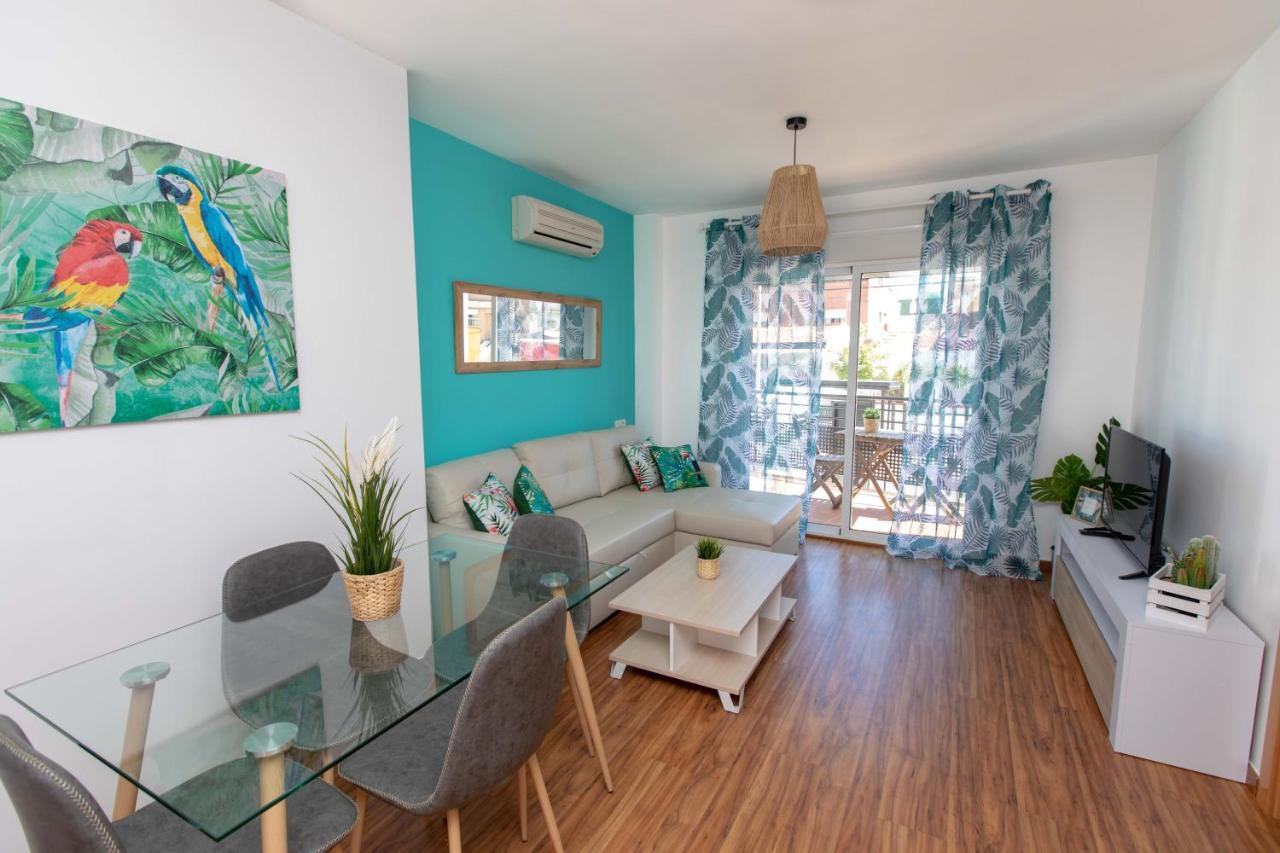 Holidays By The Sea Apartments Málaga Esterno foto